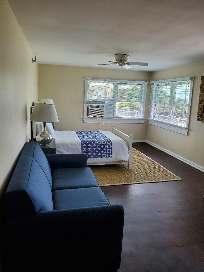 Clegg'S Hotel Ocean Beach Екстериор снимка